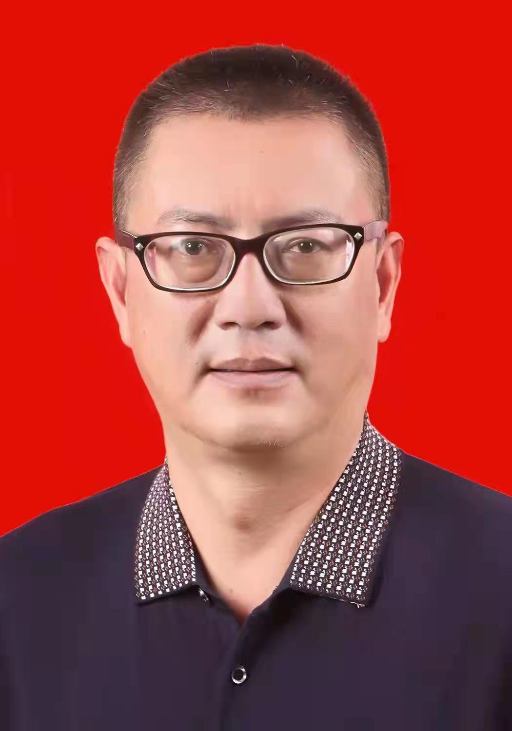 第九任校长：王和峰