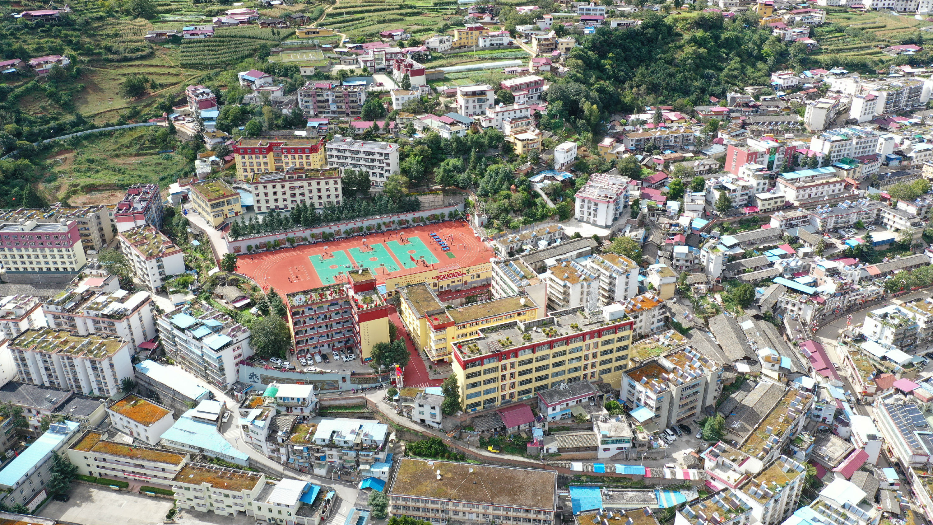 初中部校园